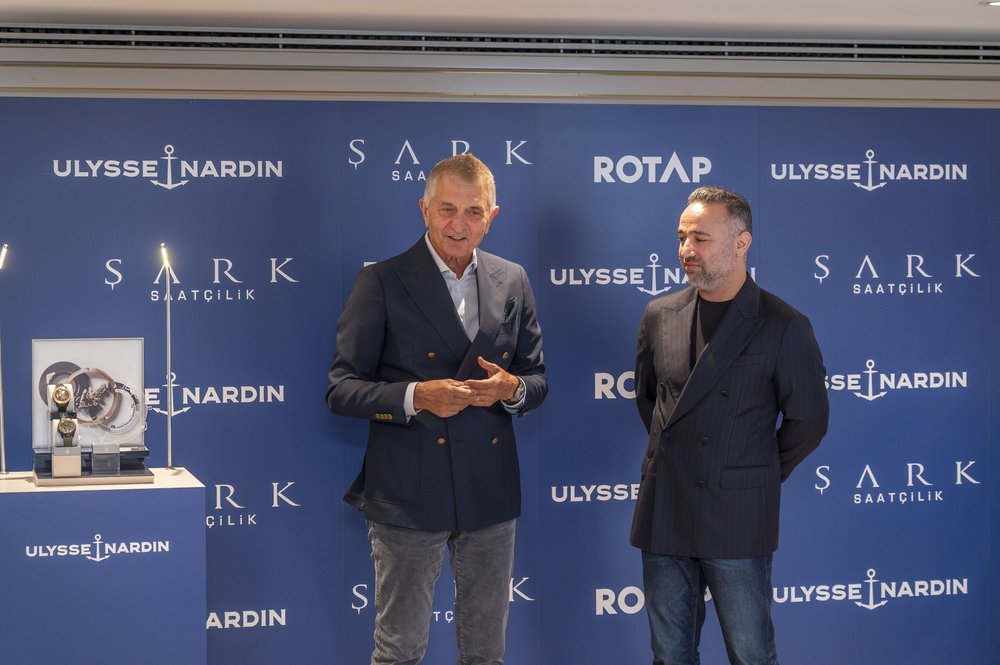 Opening remarks in front of the Ulysse Nardin, Şark Saatçilik and Rotap backdrop
